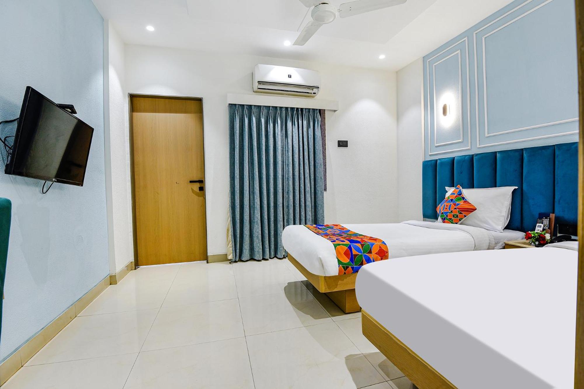 Fabhotel Prime Supreme - 700M From Vasco Da Gama Railway Station Marmagao Екстериор снимка